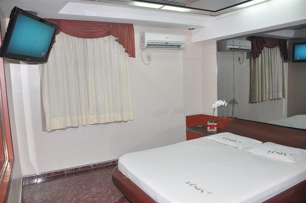 Hotel Fenix (adults Only) 2*